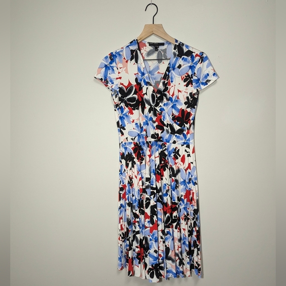 MAGGY LONDON red white blue floral midi dress size 6 - Picture 1 of 7